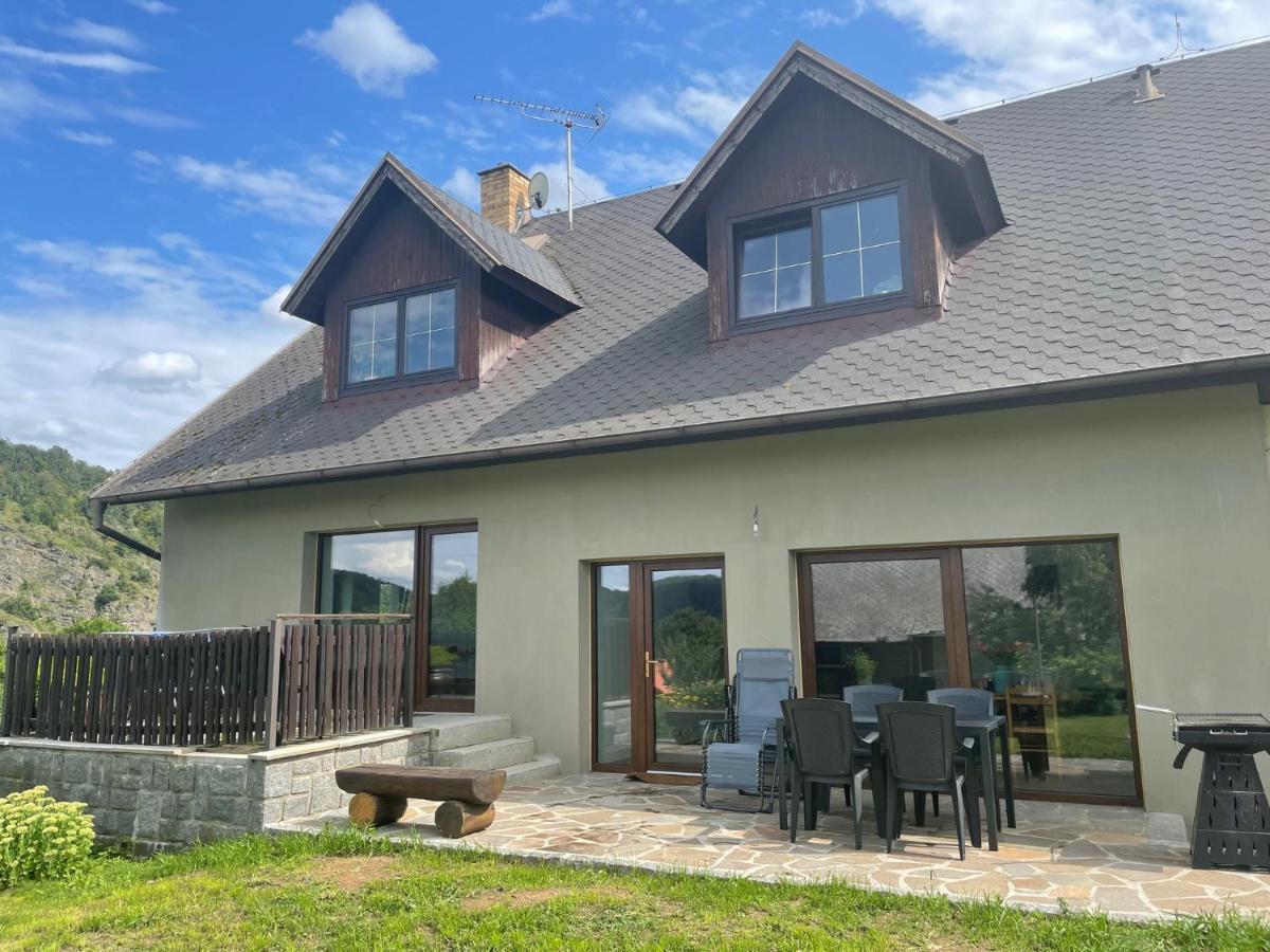 Runch Smilovice Villa Chotilsko Exterior photo